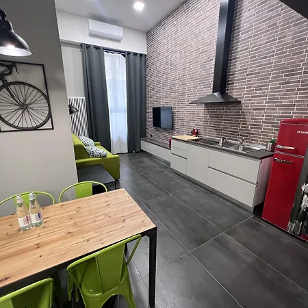 스타 아파트호텔 4*