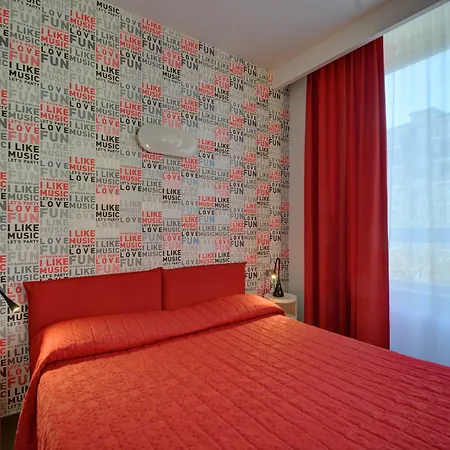 Residence Star Aparthotel 4*