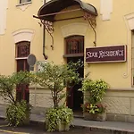 Star Aparthotel